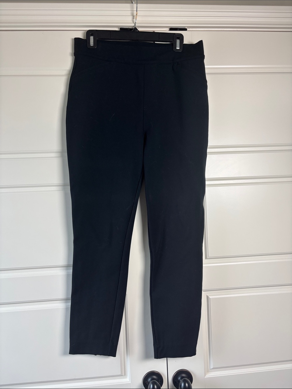 SPANX Black Slim Ponte Ankle Pants